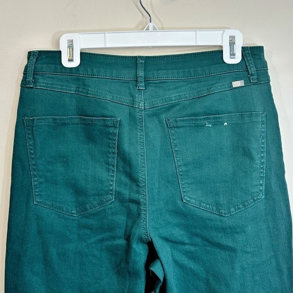 NEW 1822 Denim Women’s High-Rise Straight Leg Jeans Green Spruce Size 10/30 - Picture 6 of 10